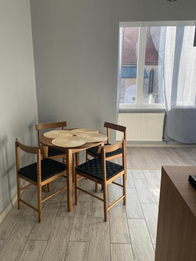 Apartament24-Just In Center ブンツラウ エクステリア 写真