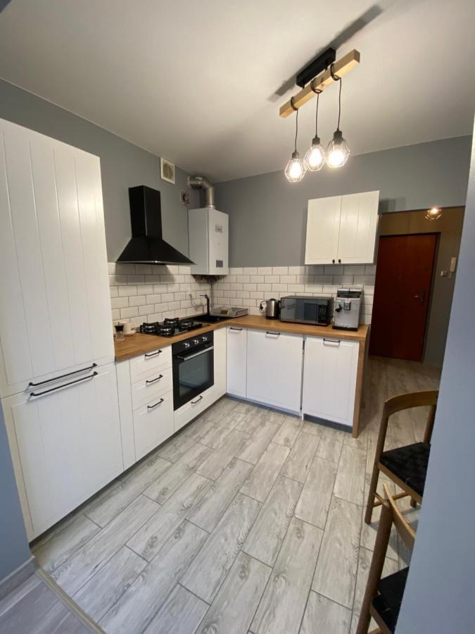 Apartament24-Just In Center ブンツラウ エクステリア 写真
